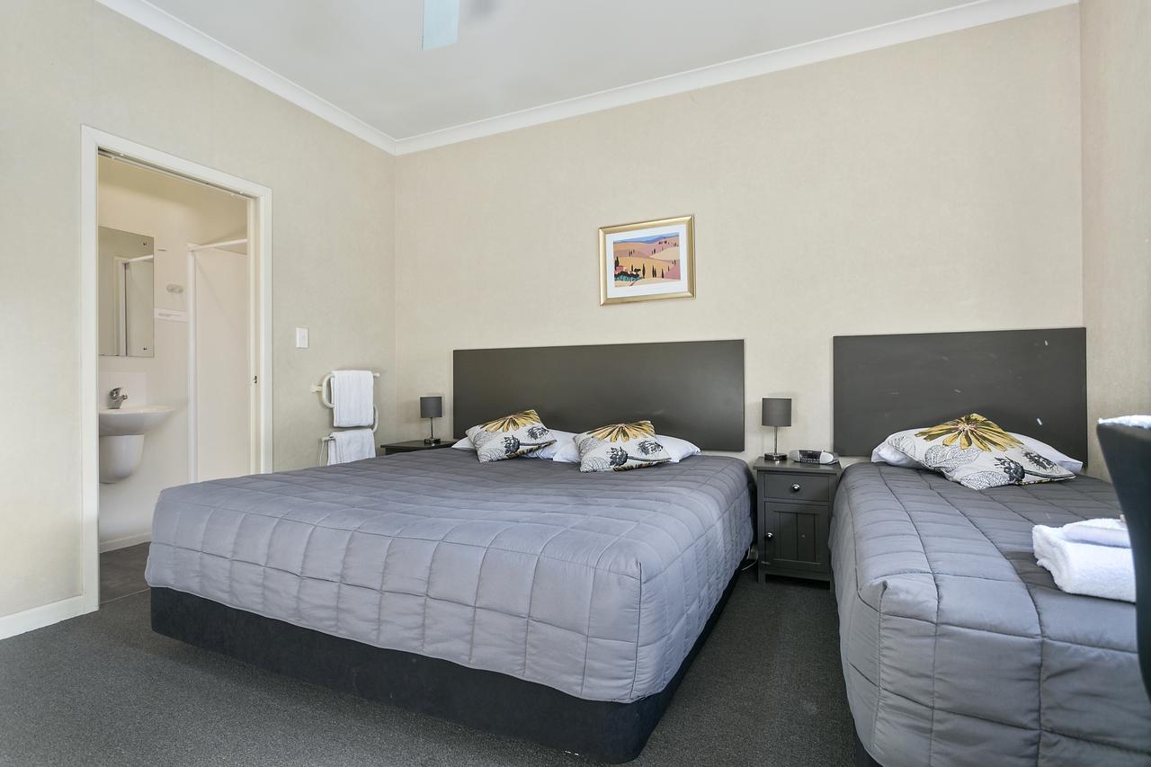 No 1 Motels Кеймбридж Екстериор снимка