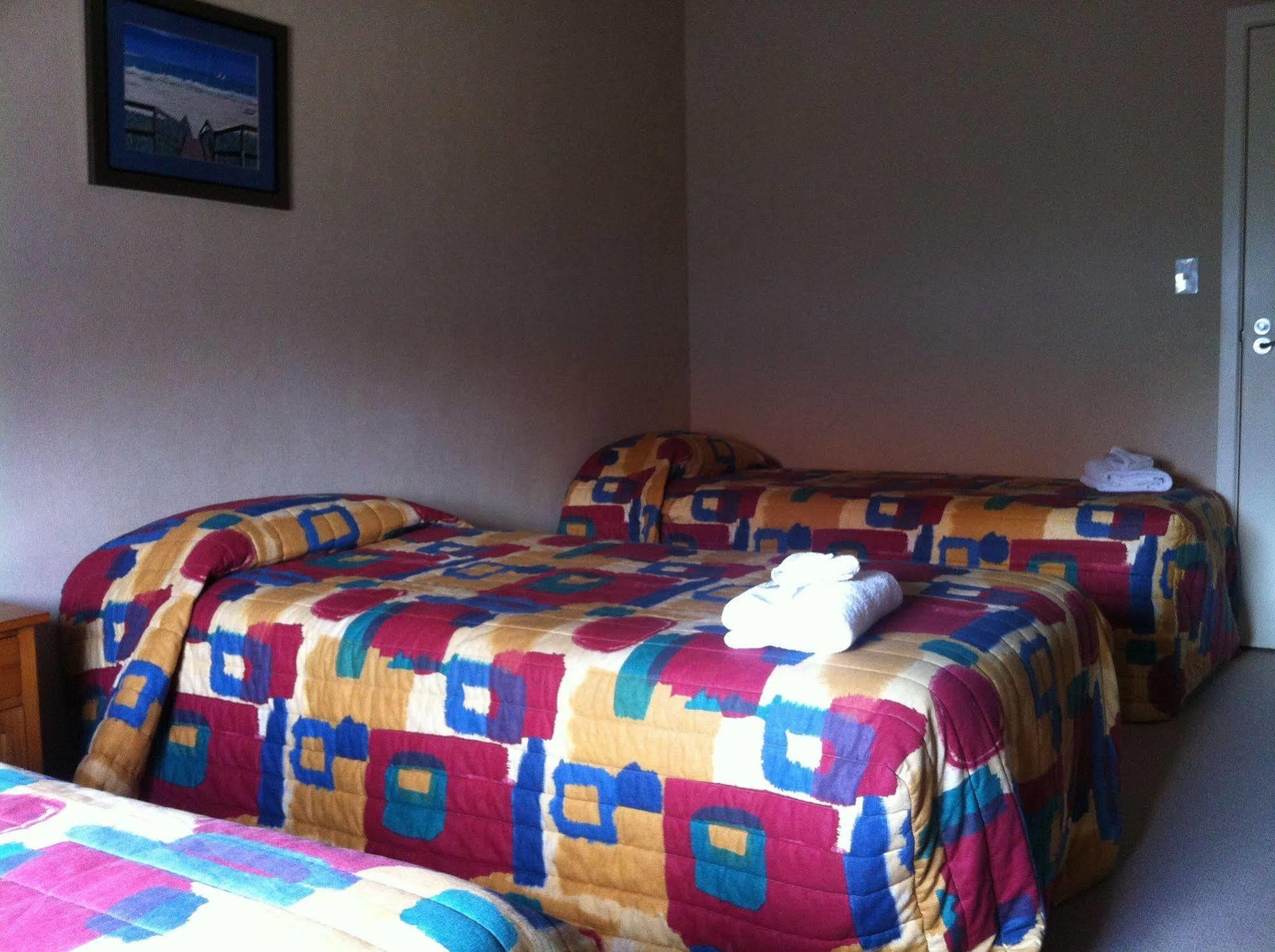 No 1 Motels Кеймбридж Екстериор снимка